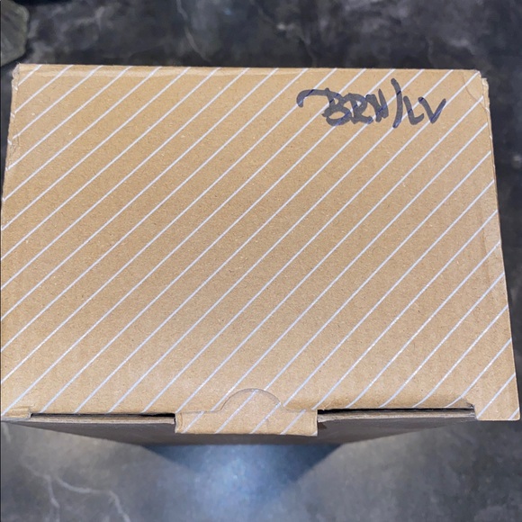 Stanley LV Quencher H2O 40 OZ. Flowstate Tumbler - Picture 12 of 12